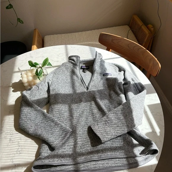 Patagonia Heather Gray Zip-Up Fleece - Picture 8 of 9